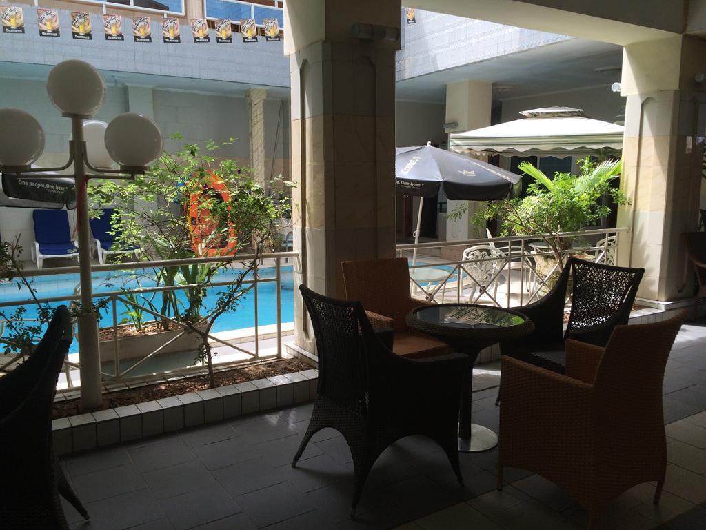 Sun Beach Hôtel Cotonou Exterior foto